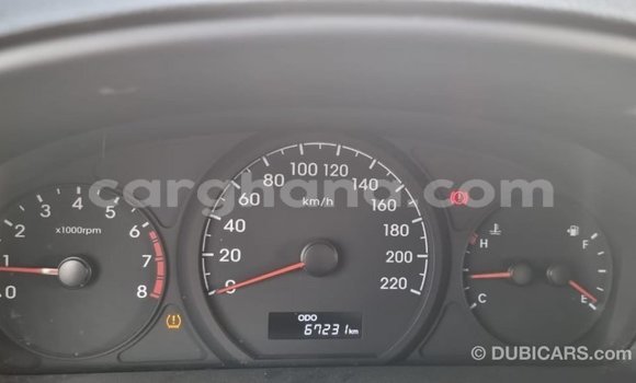 Ra Imported Hyundai Accent funfun Ọkọ̀ in Import - Dubai ni Ashanti Ra Imported Hyundai Accent funfun Ọkọ̀ in Import - Dubai ni Ashanti