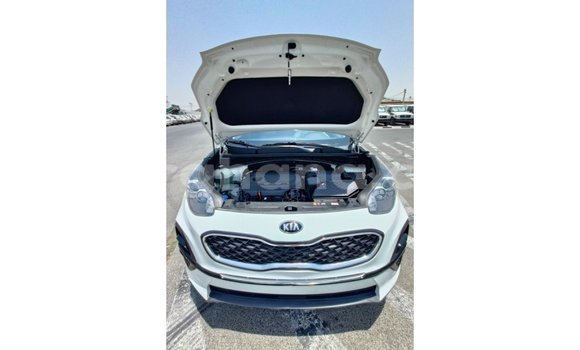 Ra Imported Kia Sportage funfun Ọkọ̀ in Import - Dubai ni Ashanti Ra Imported Kia Sportage funfun Ọkọ̀ in Import - Dubai ni Ashanti