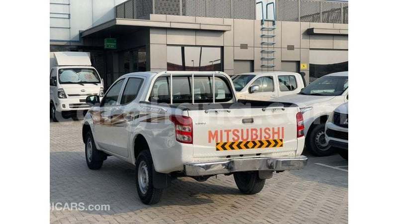 Big with watermark mitsubishi l200 ashanti import dubai 56278