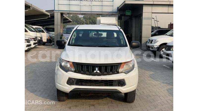 Big with watermark mitsubishi l200 ashanti import dubai 56280