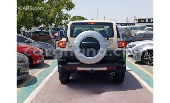 Buy Import Toyota FJ Cruiser Beige Car in Import - Dubai in Ashanti Buy Import Toyota FJ Cruiser Beige Car in Import - Dubai in Ashanti