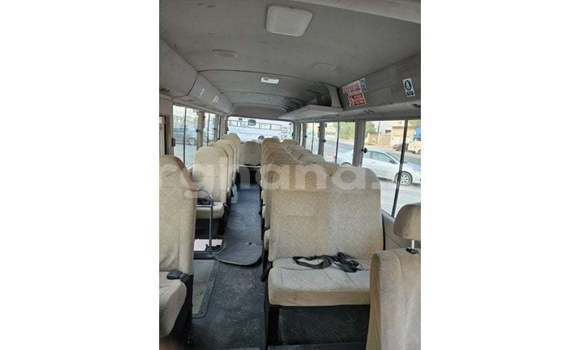 Buy Import Toyota Coaster White Car in Import - Dubai in Ashanti Buy Import Toyota Coaster White Car in Import - Dubai in Ashanti