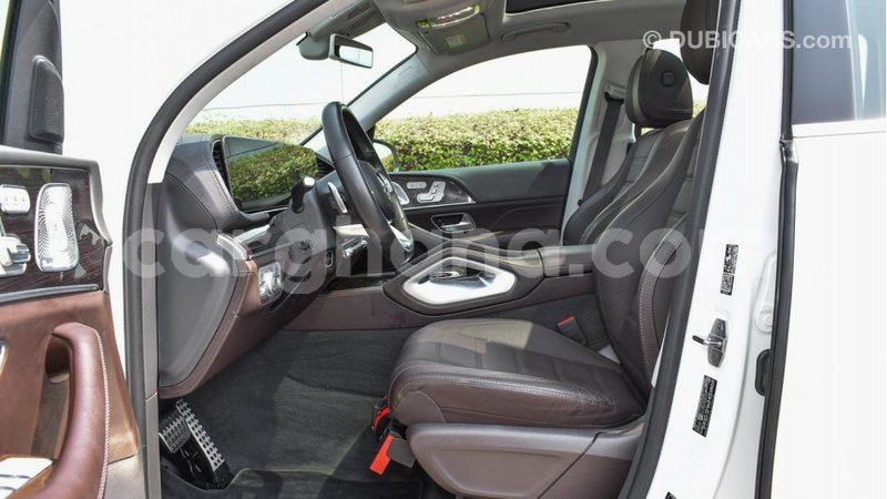 Big with watermark mercedes benz a200 ashanti import dubai 56288