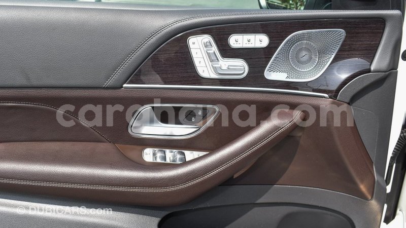 Big with watermark mercedes benz a200 ashanti import dubai 56288