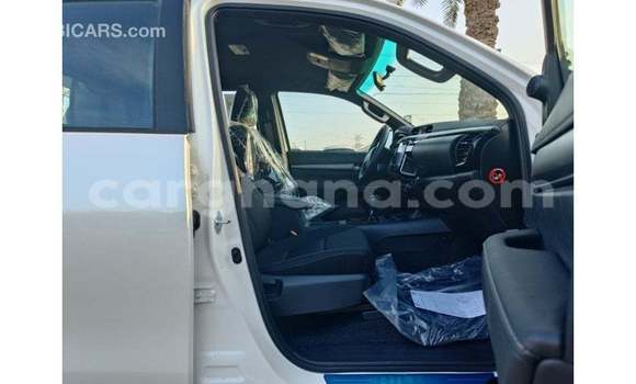 Buy Import Toyota Hilux White Car in Import - Dubai in Ashanti Buy Import Toyota Hilux White Car in Import - Dubai in Ashanti