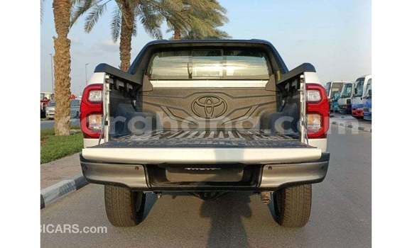 Buy Import Toyota Hilux White Car in Import - Dubai in Ashanti Buy Import Toyota Hilux White Car in Import - Dubai in Ashanti