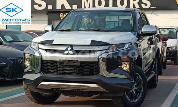 Sayi Imported Mitsubishi L200 Sauran Mota in Import - Dubai a Ashanti