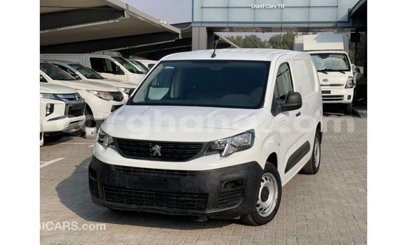 Ra Imported Peugeot Partner funfun Ọkọ̀ in Import - Dubai ni Ashanti Ra Imported Peugeot Partner funfun Ọkọ̀ in Import - Dubai ni Ashanti