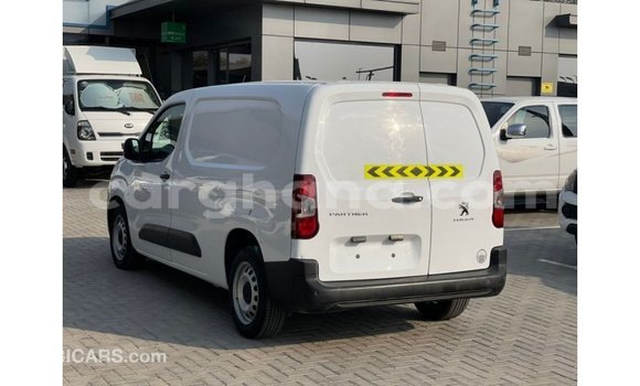 Ra Imported Peugeot Partner funfun Ọkọ̀ in Import - Dubai ni Ashanti Ra Imported Peugeot Partner funfun Ọkọ̀ in Import - Dubai ni Ashanti