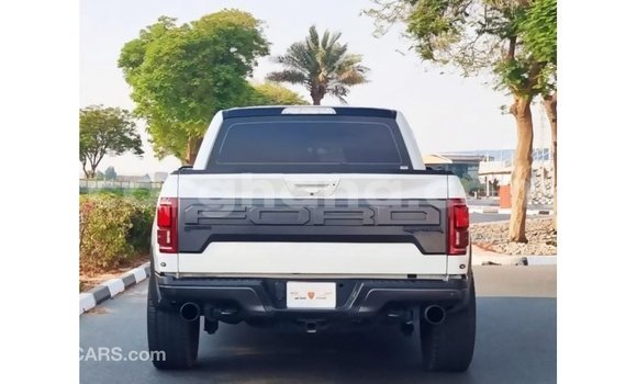 Ra Imported Ford Club Wagon funfun Ọkọ̀ in Import - Dubai ni Ashanti Ra Imported Ford Club Wagon funfun Ọkọ̀ in Import - Dubai ni Ashanti