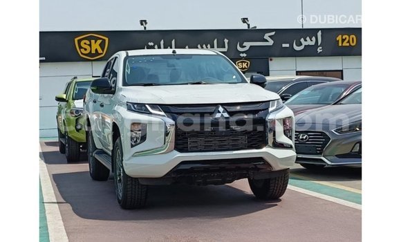 Ra Imported Mitsubishi L200 funfun Ọkọ̀ in Import - Dubai ni Ashanti Ra Imported Mitsubishi L200 funfun Ọkọ̀ in Import - Dubai ni Ashanti