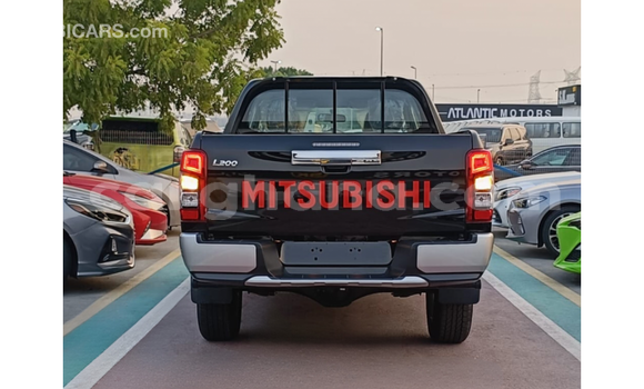 Ra Imported Mitsubishi L200 Black Ọkọ̀ in Import - Dubai ni Ashanti Ra Imported Mitsubishi L200 Black Ọkọ̀ in Import - Dubai ni Ashanti