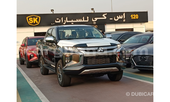Buy Import Mitsubishi L200 Other Car in Import - Dubai in Ashanti Buy Import Mitsubishi L200 Other Car in Import - Dubai in Ashanti