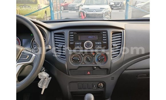 Buy Import Mitsubishi L200 Other Car in Import - Dubai in Ashanti Buy Import Mitsubishi L200 Other Car in Import - Dubai in Ashanti