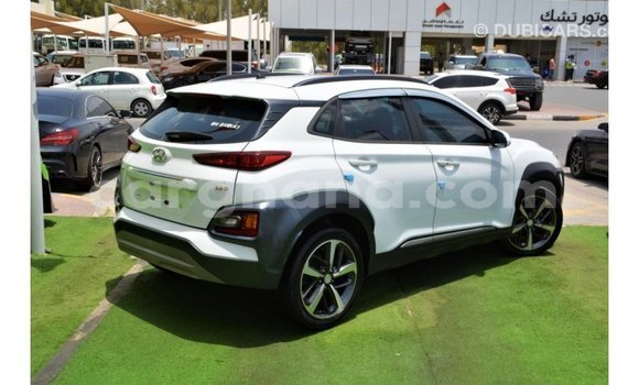 Sayi Imported Hyundai Kona White Mota in Import - Dubai a Ashanti Sayi Imported Hyundai Kona White Mota in Import - Dubai a Ashanti