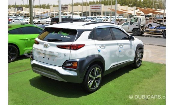 Sayi Imported Hyundai Kona White Mota in Import - Dubai a Ashanti Sayi Imported Hyundai Kona White Mota in Import - Dubai a Ashanti