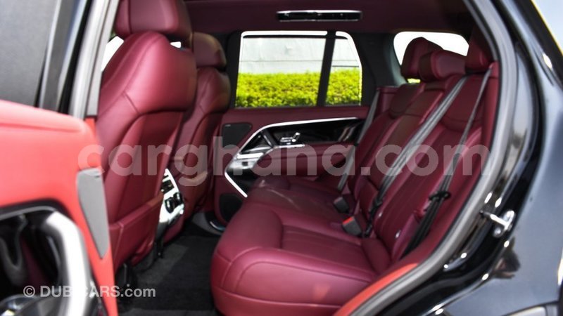 Big with watermark land rover range rover ashanti import dubai 56359