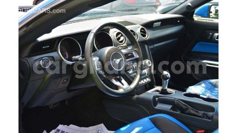 Big with watermark ford mustang ashanti import dubai 56362