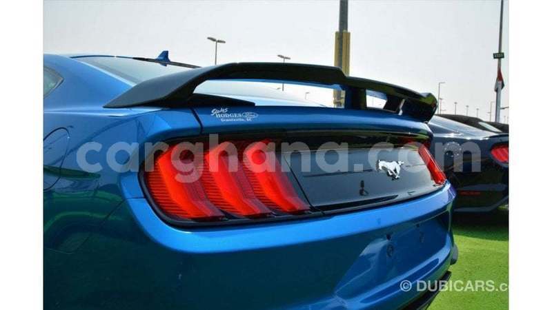 Big with watermark ford mustang ashanti import dubai 56362