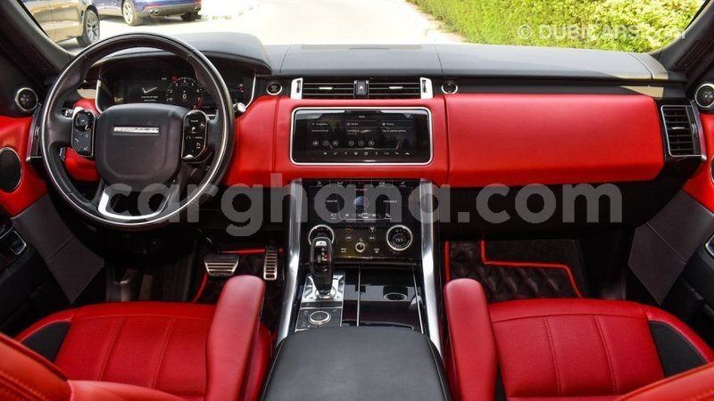 Big with watermark land rover range rover ashanti import dubai 56365