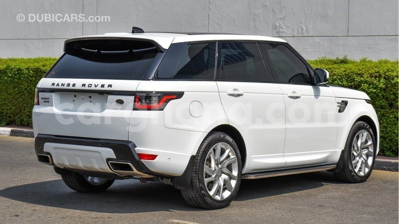 Big with watermark land rover range rover ashanti import dubai 56365