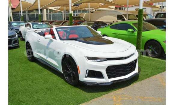Sayi Imported Chevrolet Camaro White Mota in Import - Dubai a Ashanti