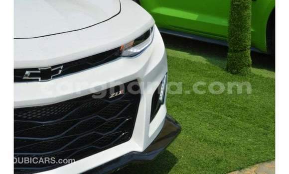 Ra Imported Chevrolet Camaro funfun Ọkọ̀ in Import - Dubai ni Ashanti Ra Imported Chevrolet Camaro funfun Ọkọ̀ in Import - Dubai ni Ashanti