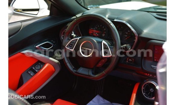 Ra Imported Chevrolet Camaro funfun Ọkọ̀ in Import - Dubai ni Ashanti Ra Imported Chevrolet Camaro funfun Ọkọ̀ in Import - Dubai ni Ashanti
