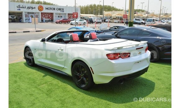 Ra Imported Chevrolet Camaro funfun Ọkọ̀ in Import - Dubai ni Ashanti Ra Imported Chevrolet Camaro funfun Ọkọ̀ in Import - Dubai ni Ashanti