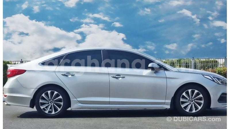 Big with watermark nissan altima ashanti import dubai 56373