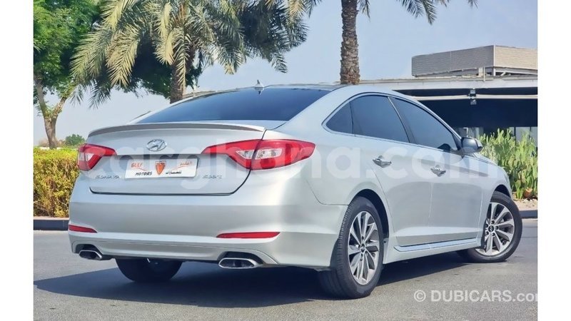 Big with watermark nissan altima ashanti import dubai 56373