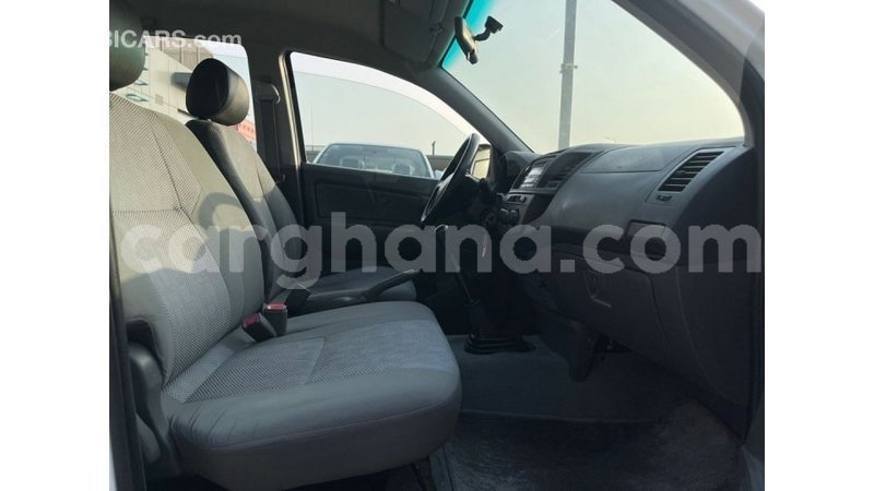 Big with watermark toyota hilux ashanti import dubai 56374