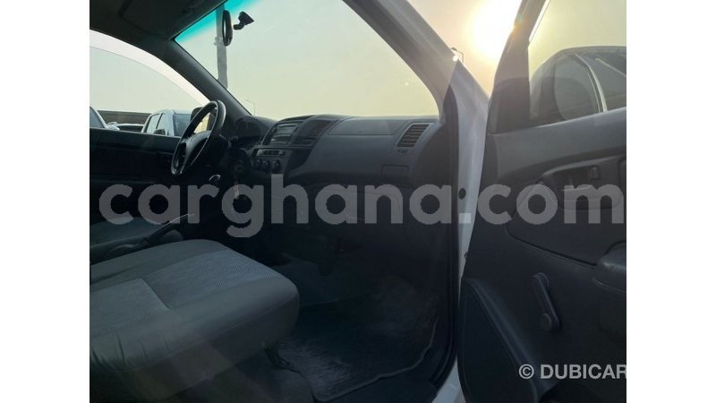 Big with watermark toyota hilux ashanti import dubai 56374