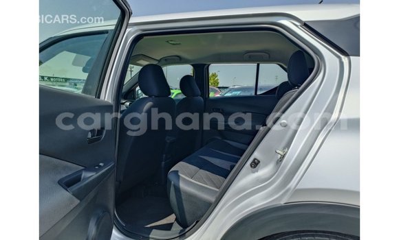 Buy Import Nissan Evalia Other Truck in Import - Dubai in Ashanti Buy Import Nissan Evalia Other Truck in Import - Dubai in Ashanti