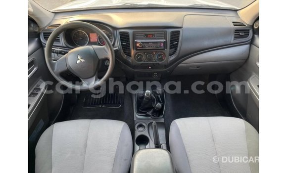 Buy Import Mitsubishi L200 White Car in Import - Dubai in Ashanti Buy Import Mitsubishi L200 White Car in Import - Dubai in Ashanti