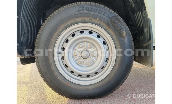 Buy Import Mitsubishi L200 White Car in Import - Dubai in Ashanti Buy Import Mitsubishi L200 White Car in Import - Dubai in Ashanti