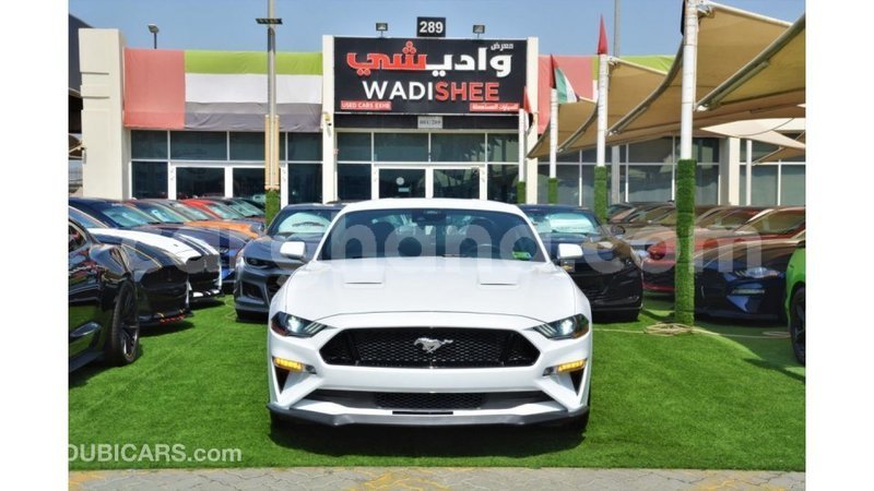 Big with watermark ford mustang ashanti import dubai 56401