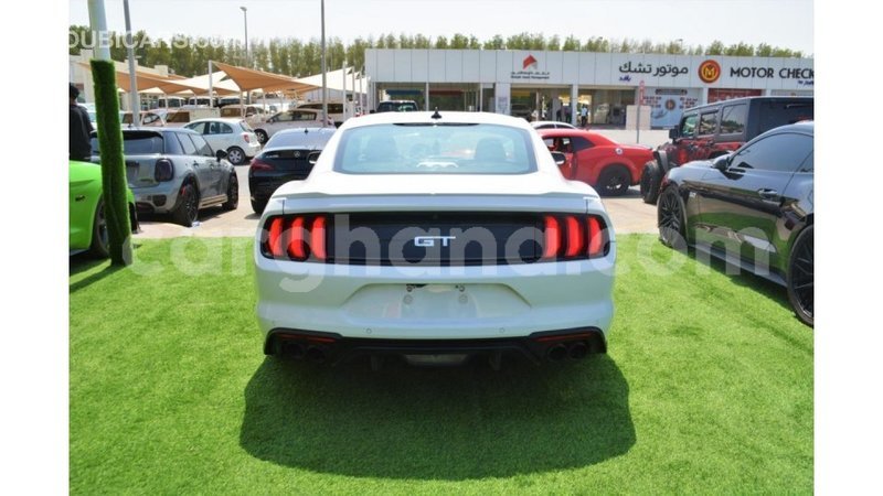 Big with watermark ford mustang ashanti import dubai 56401