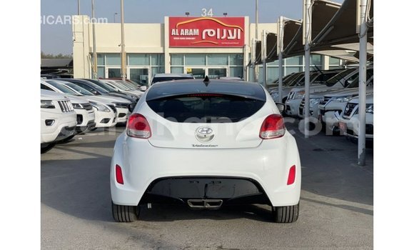Ra Imported Hyundai Veloster funfun Ọkọ̀ in Import - Dubai ni Ashanti Ra Imported Hyundai Veloster funfun Ọkọ̀ in Import - Dubai ni Ashanti