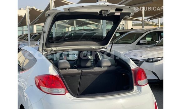 Ra Imported Hyundai Veloster funfun Ọkọ̀ in Import - Dubai ni Ashanti Ra Imported Hyundai Veloster funfun Ọkọ̀ in Import - Dubai ni Ashanti