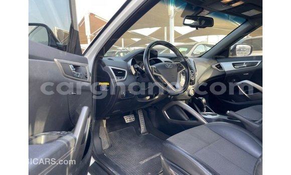 Ra Imported Hyundai Veloster funfun Ọkọ̀ in Import - Dubai ni Ashanti Ra Imported Hyundai Veloster funfun Ọkọ̀ in Import - Dubai ni Ashanti