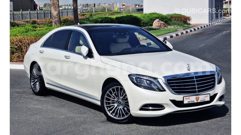 Big with watermark mercedes benz a200 ashanti import dubai 56406