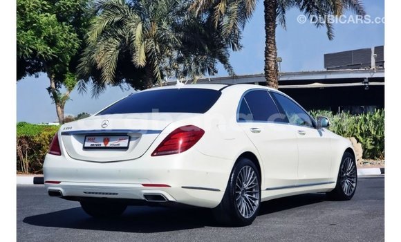 Sayi Imported Mercedes-Benz A200 White Mota in Import - Dubai a Ashanti Sayi Imported Mercedes-Benz A200 White Mota in Import - Dubai a Ashanti