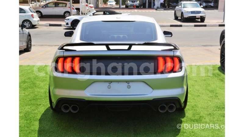 Big with watermark ford mustang ashanti import dubai 56407