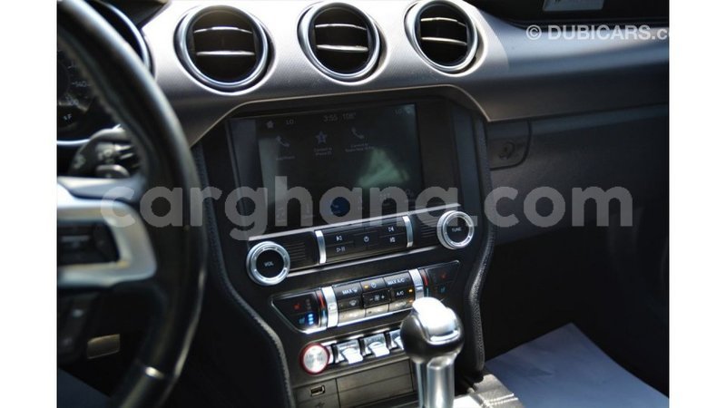 Big with watermark ford mustang ashanti import dubai 56407