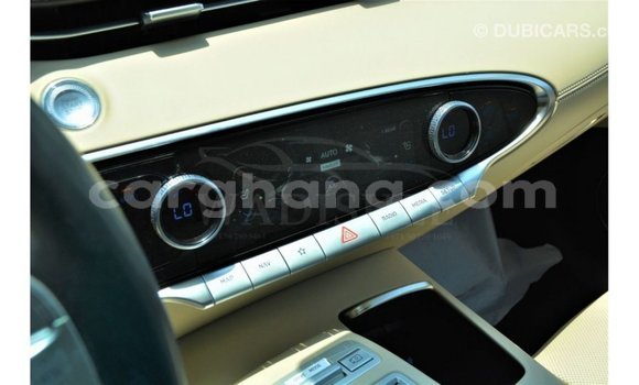 Sayi Imported Hyundai Genesis White Mota in Import - Dubai a Ashanti Sayi Imported Hyundai Genesis White Mota in Import - Dubai a Ashanti