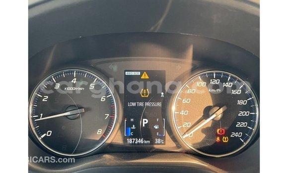 Ra Imported Mitsubishi Outlander funfun Ọkọ̀ in Import - Dubai ni Ashanti Ra Imported Mitsubishi Outlander funfun Ọkọ̀ in Import - Dubai ni Ashanti