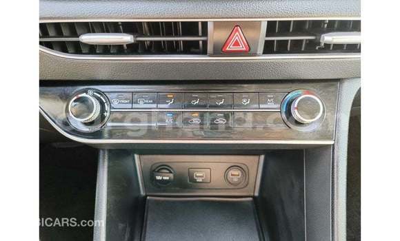 Buy Import Hyundai Sonata White Car in Import - Dubai in Ashanti Buy Import Hyundai Sonata White Car in Import - Dubai in Ashanti