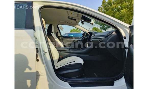Buy Import Hyundai Sonata White Car in Import - Dubai in Ashanti Buy Import Hyundai Sonata White Car in Import - Dubai in Ashanti