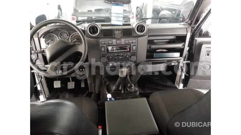 Big with watermark land rover defender ashanti import dubai 56415